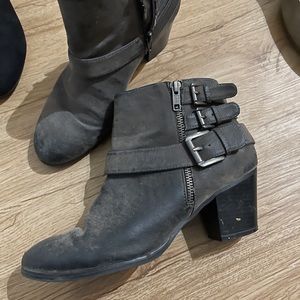Grey ankle boots with buckle